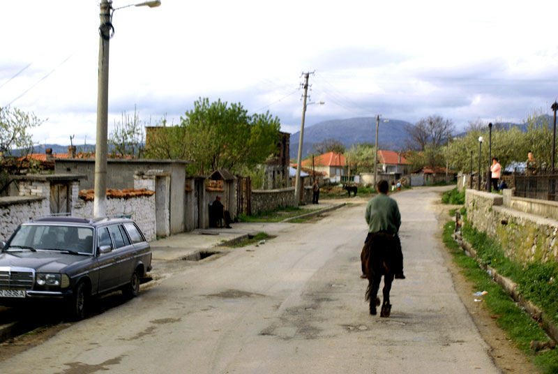 Albania, strada per Korce