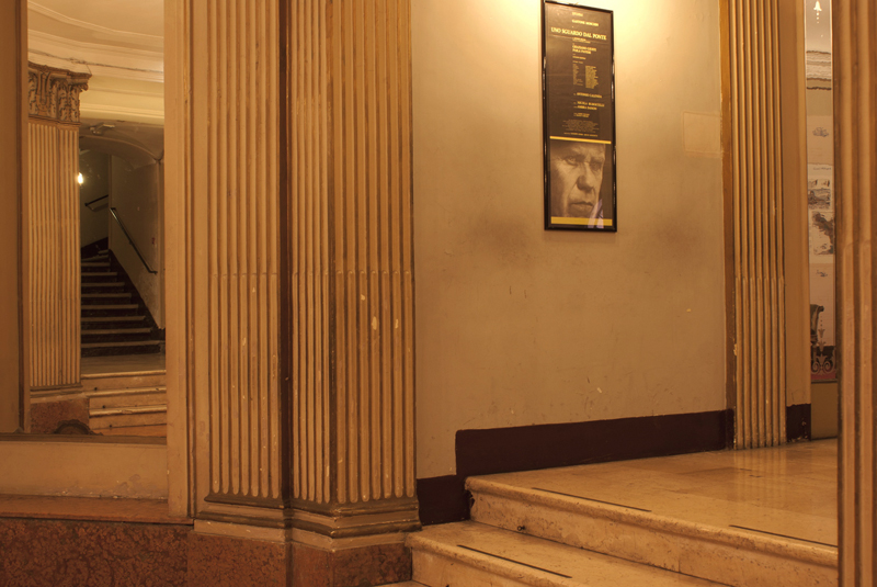 Teatro Piccinni, foyer