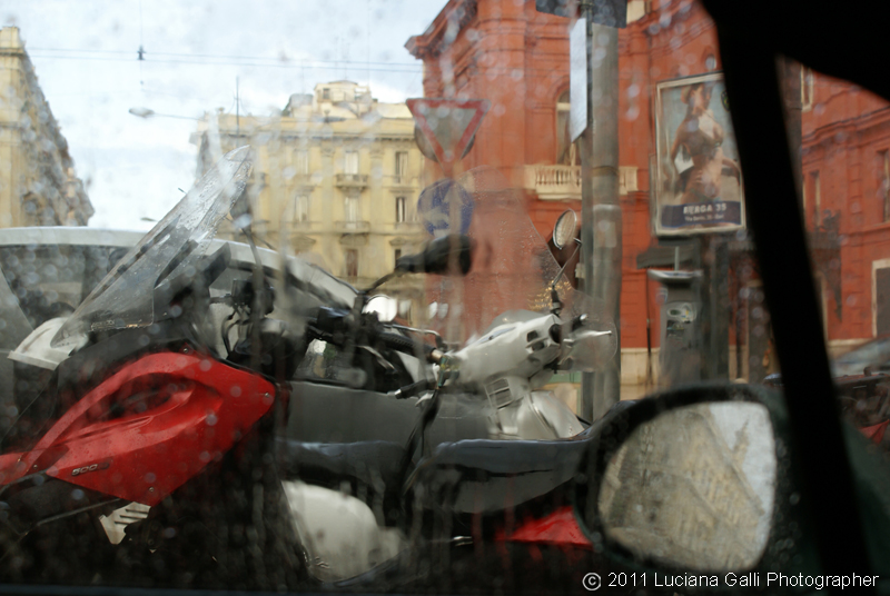 Bari, pioggia sul Petruzzelli, 2011